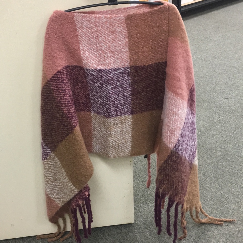 C-mode pullover pancho